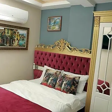 מלון Constantinopolis 3*