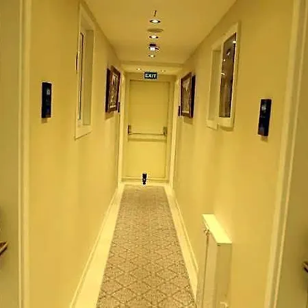 Constantinopolis Ξενοδοχείο 3*